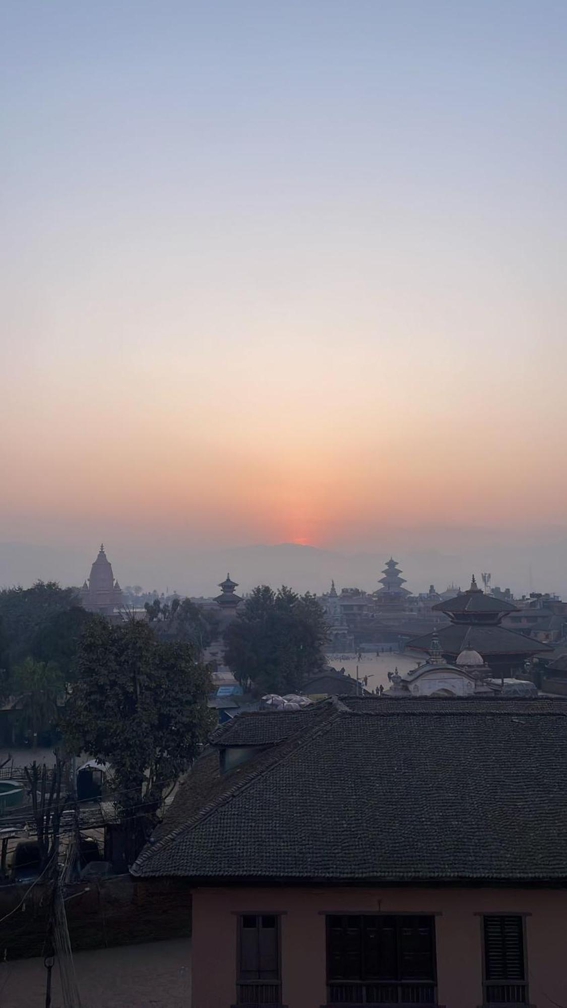 Laxmi Homestay With Main Square View Bhaktapur Exterior foto